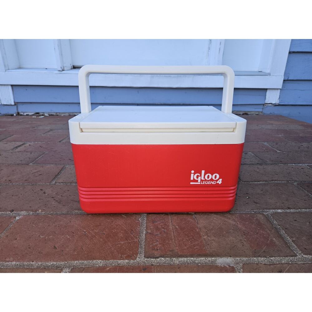 Igloo Polar Six Cooler Lunchbox Vintage Red/White, 6-Pack 10"W X 8"H